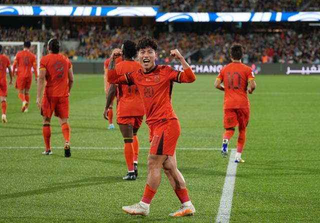 华体会HTH-【世预赛】谢文能破门刘洋失误 澳大利亚3比1国足