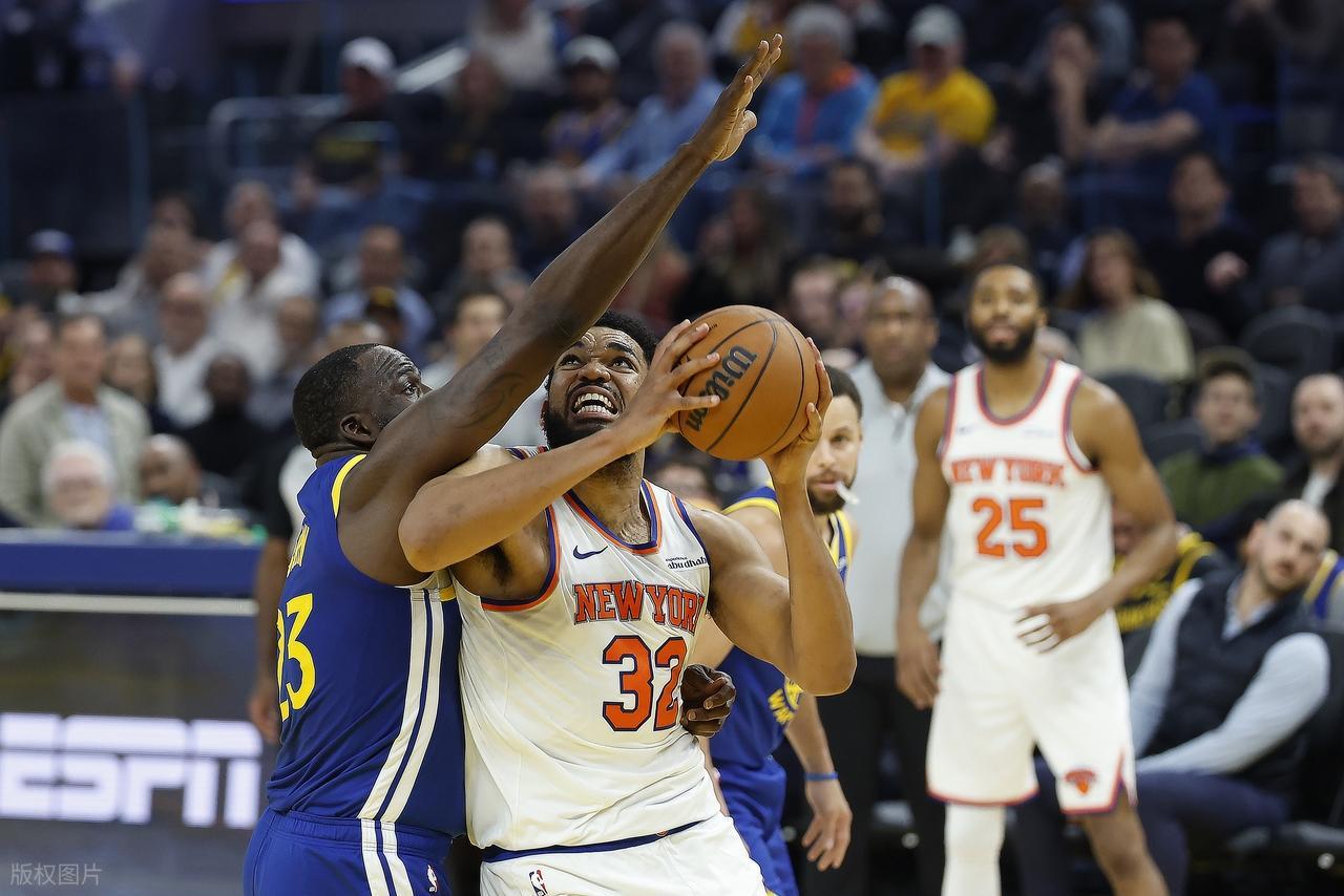 新水花兄弟诞生!库里迎来又一个克莱!太强硬!巴特勒打爆尼克斯