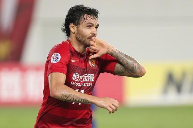 华体会下载-【夜读】曼城赔率第一与冠军无缘？