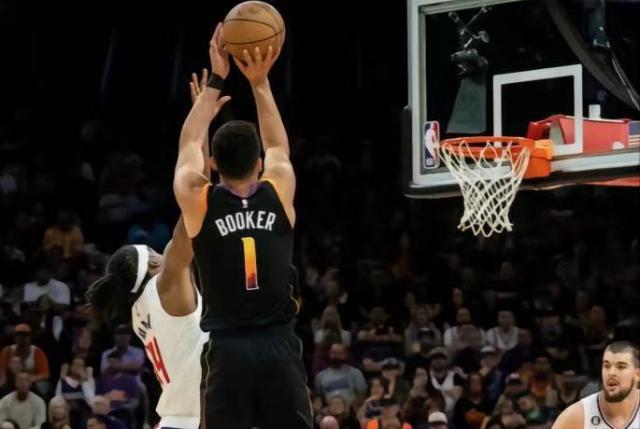 华体会下载-【夜读】曼城赔率第一与冠军无缘？