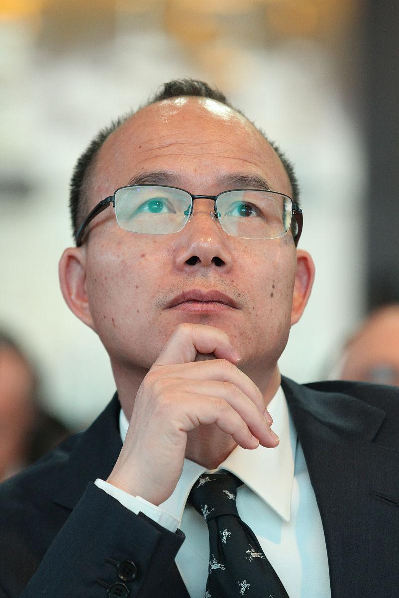 华体会体育-出身浙江豪门,前夫是上海顶级富豪,现仍在前夫集团担任高层领导