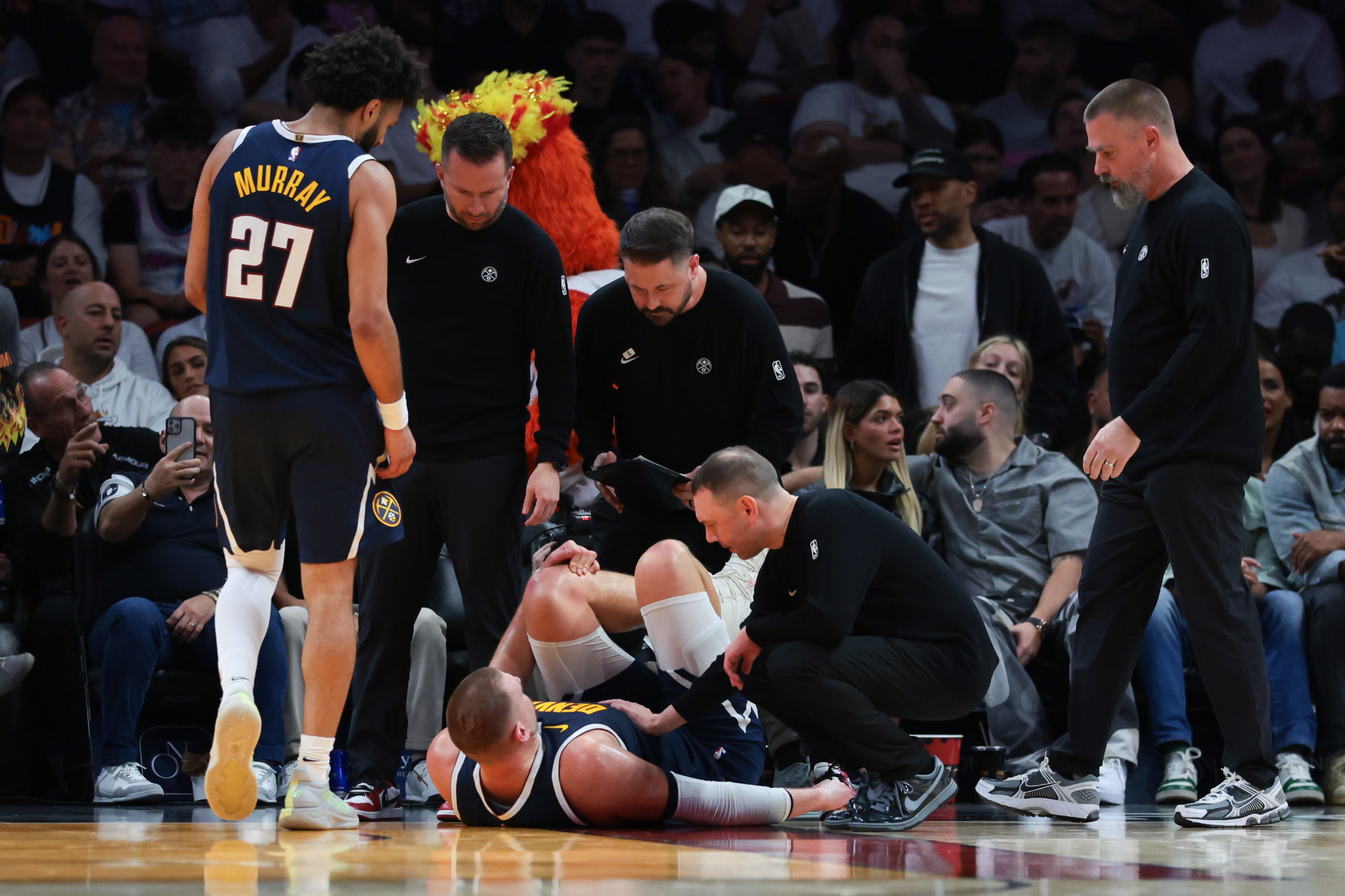 NBA彩经:开拓者力拼雷霆 勇士客胜黄蜂 马刺不敌尼克斯