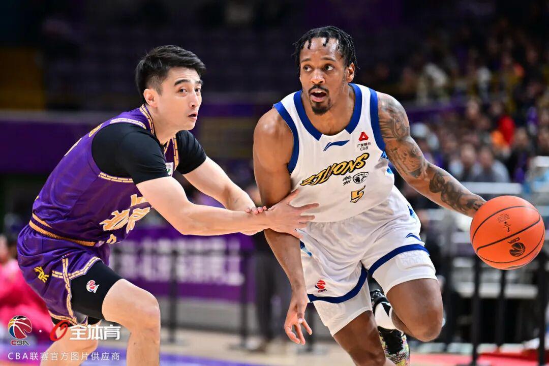 华体会官网-赛场直击丨攻防失守 惨败卫冕冠军