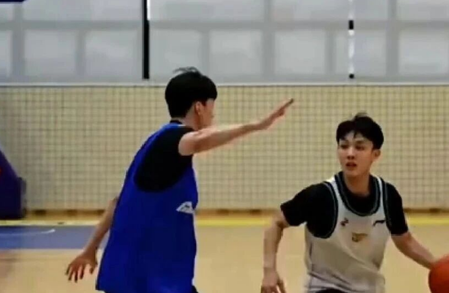 华体会HTH-CBA男篮最新动态!广东男篮vs广州男篮,赛前带来广东男篮徐杰、胡明轩、拉科塞维奇以及广州男篮徐昕最新消息