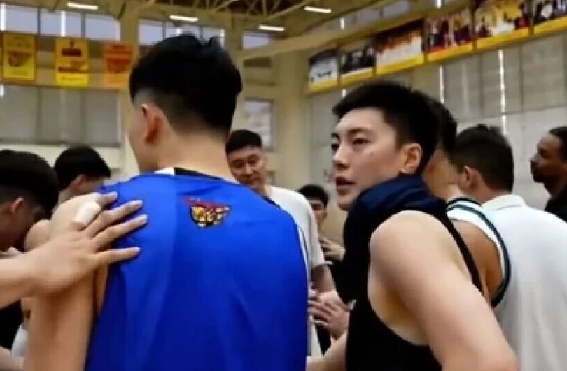华体会HTH-CBA男篮最新动态!广东男篮vs广州男篮,赛前带来广东男篮徐杰、胡明轩、拉科塞维奇以及广州男篮徐昕最新消息